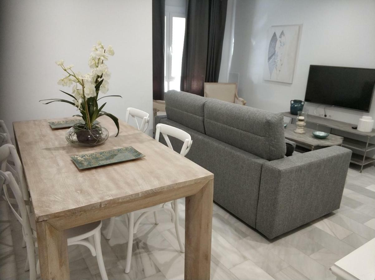 Guesting Cayetano Apartment Cadiz Luaran gambar